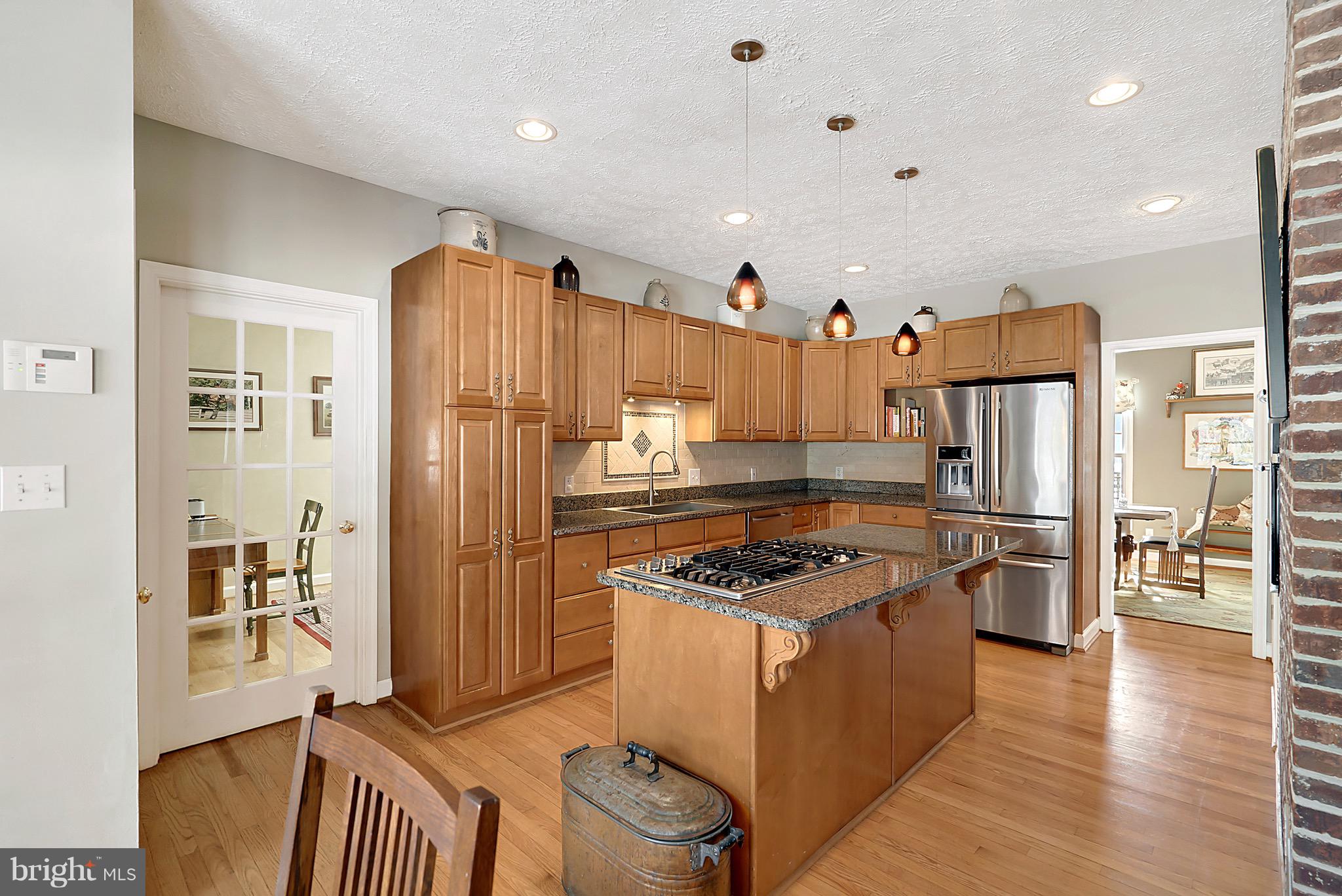 15325 Old Barn Road Rixeyville, VA 22737 - Photo 24 of 58 Kitchen with new aluminum Energy Saver appliances