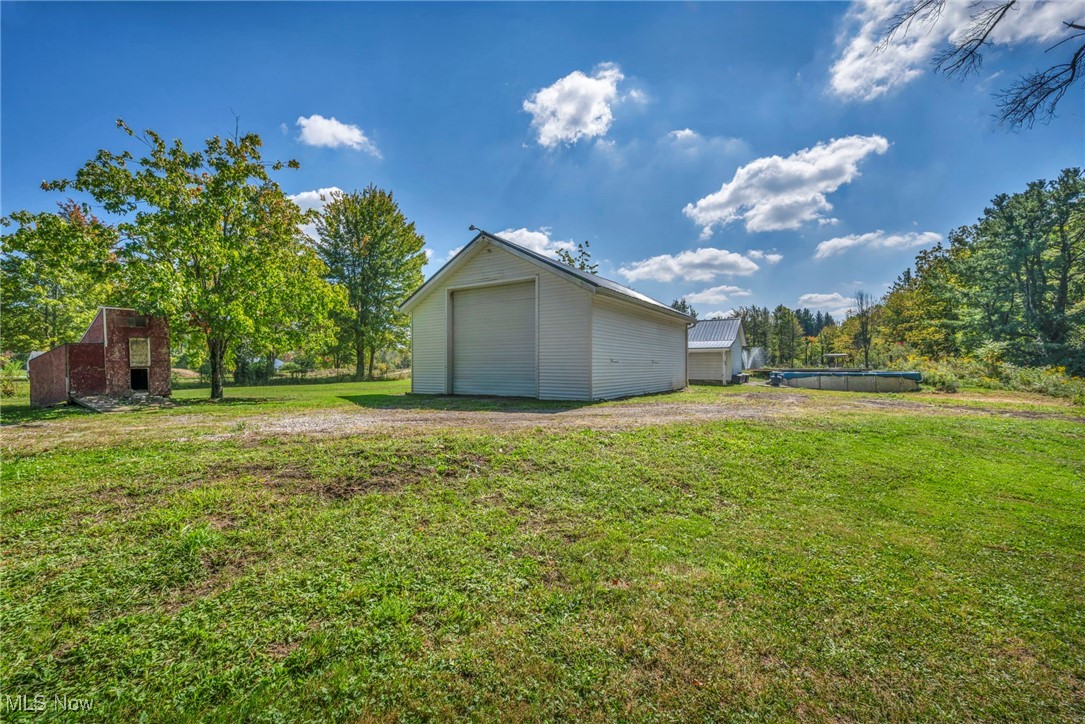 7646 Dewey Road Thompson, OH 44086 - Photo 7 of 46