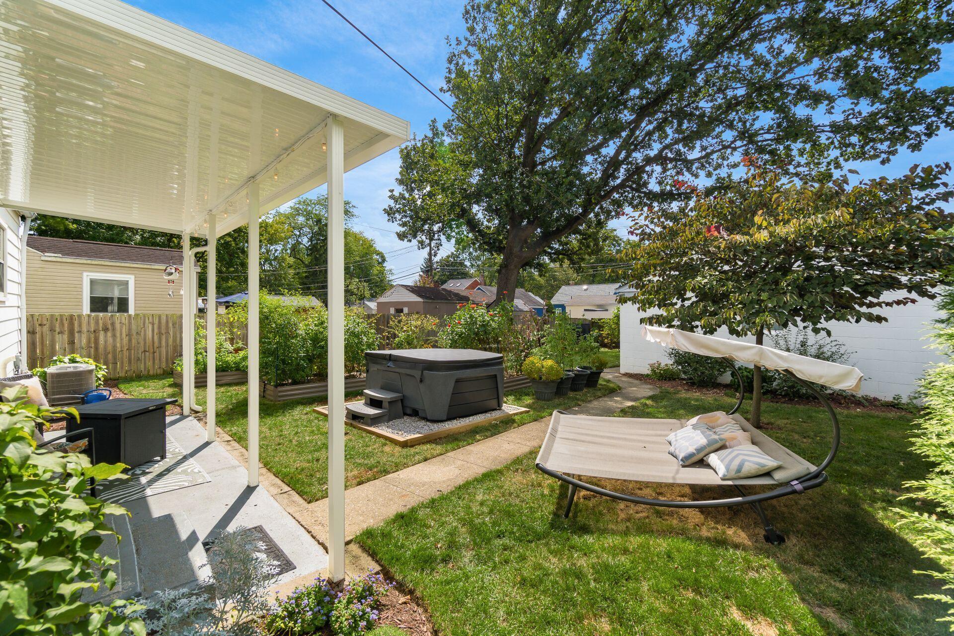 941 South Broadleigh Road Columbus, OH 43209 - Photo 24 of 29 041_ 941 S Broadleigh Rd -008