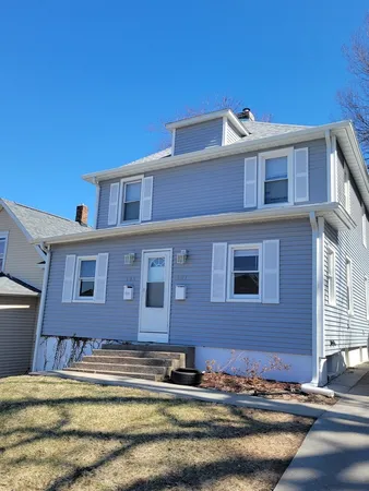 $135,000 | 149 6th Street, Silvis, IL 61282