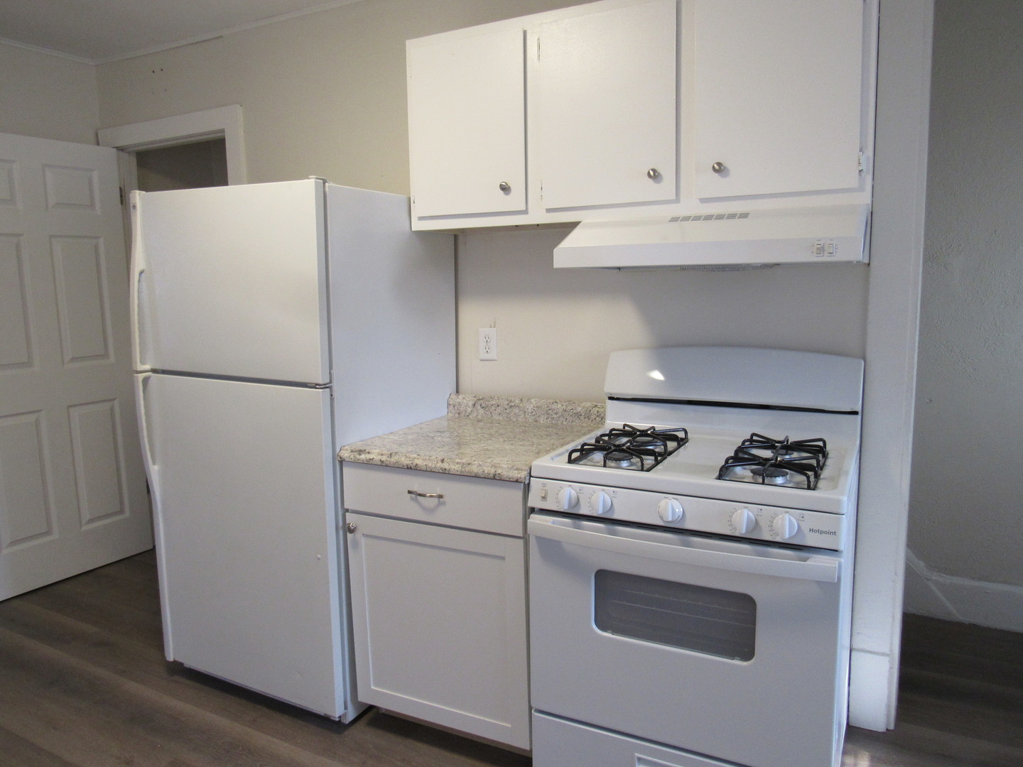 149 6th Street Silvis, IL 61282 - Photo 3 of 12