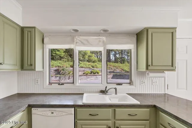 $324,000 | 32 Martin Drive, Unit D, Whispering Pines, NC 28327