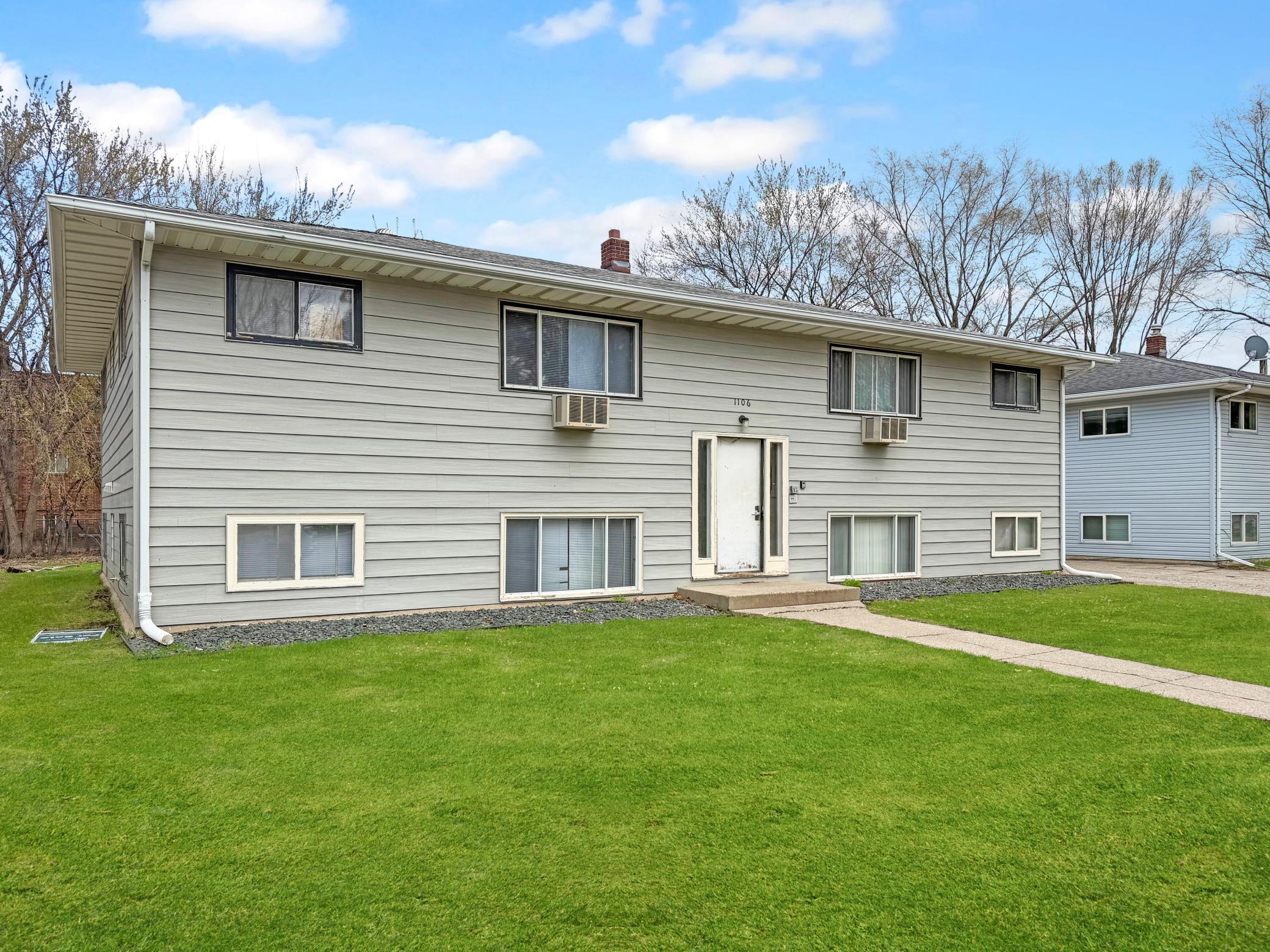 1106 18th Street South Moorhead, MN 56560 - Photo 2 of 18