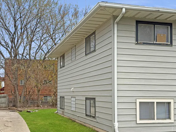 $250,000 | 1106 18th Street South, Moorhead, MN 56560