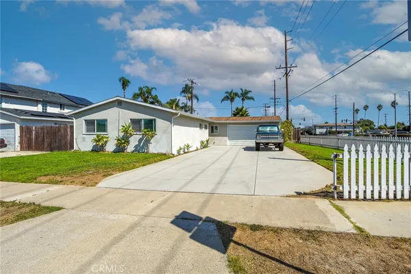 $1,259,000 | 2252 Federal, Costa Mesa, CA 92627