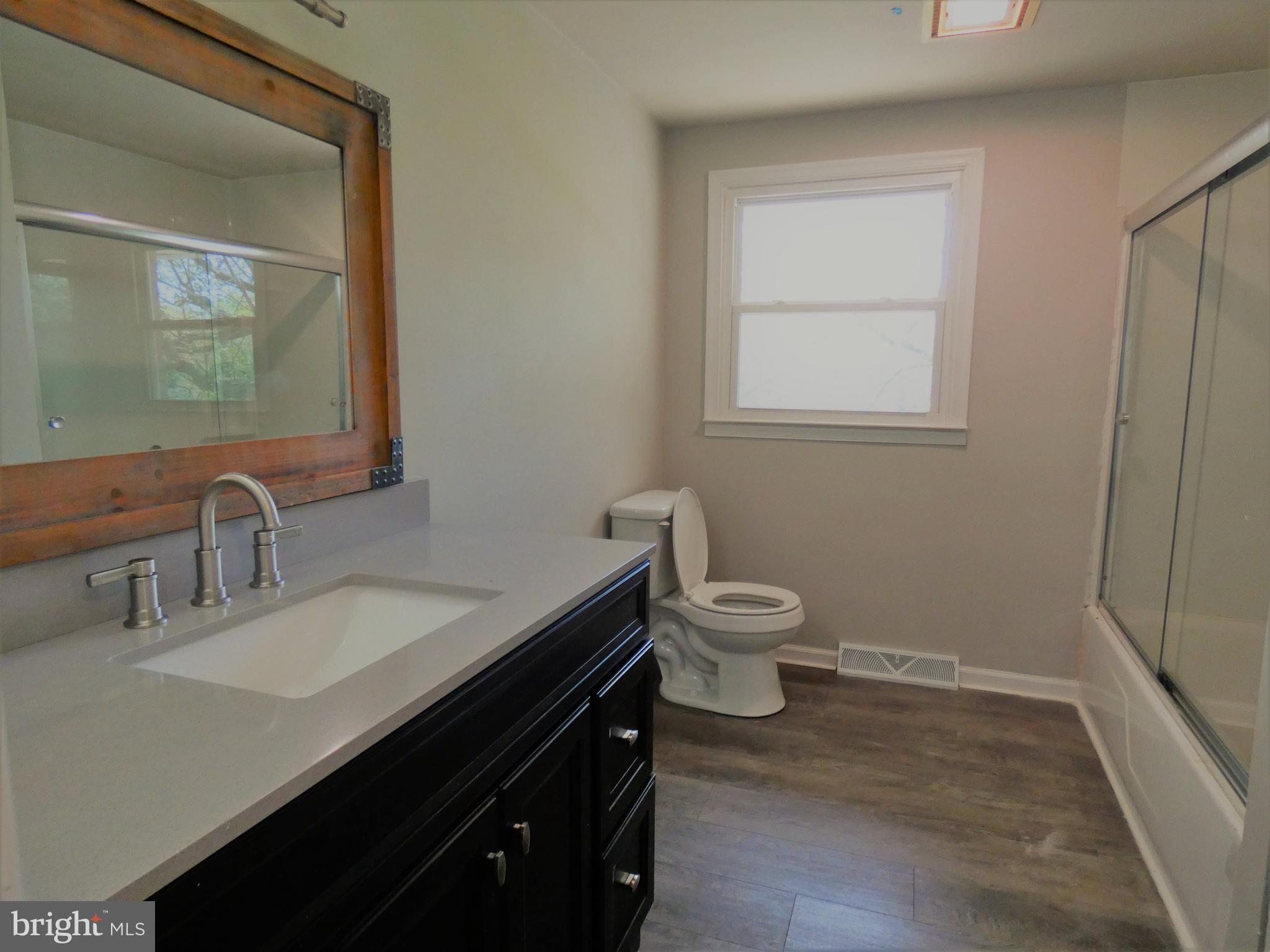 3105 Lehr Drive York, PA 17404 - Photo 7 of 15