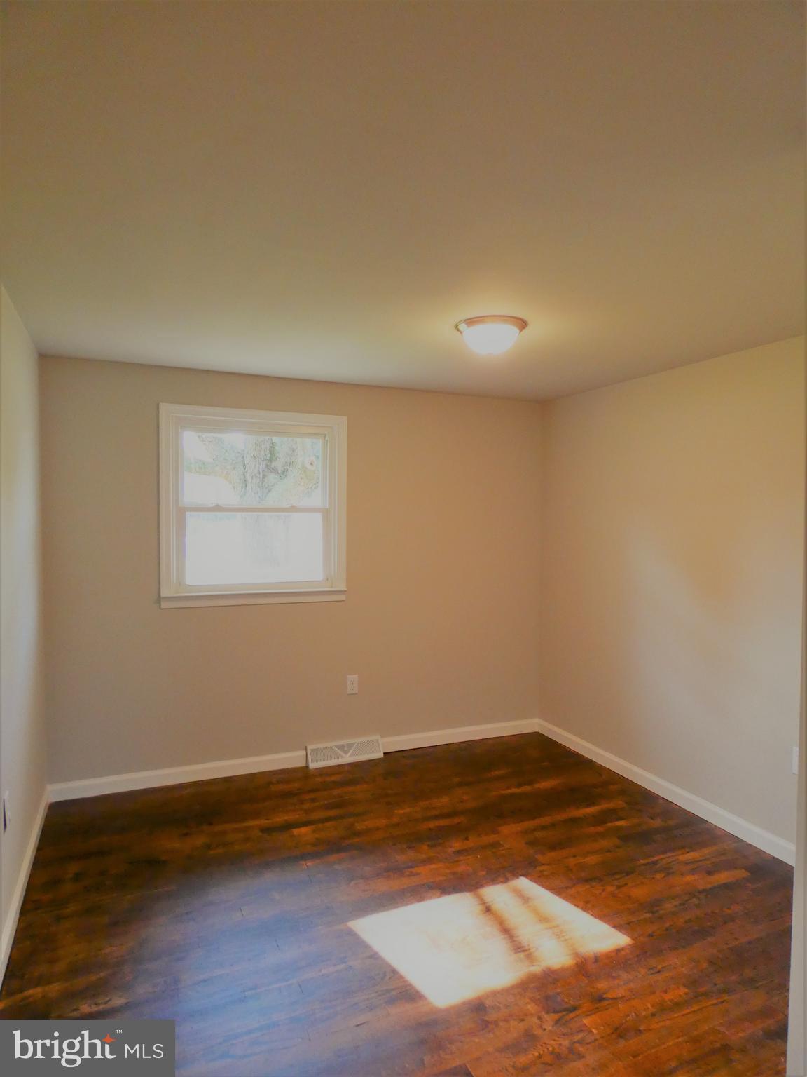 3105 Lehr Drive York, PA 17404 - Photo 9 of 15