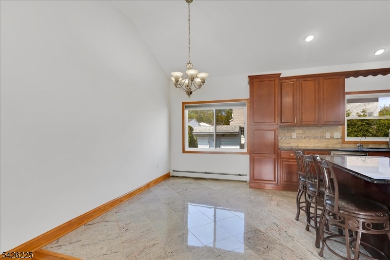 95 Calvert Avenue East Edison, NJ 08820 - Photo 11 of 45