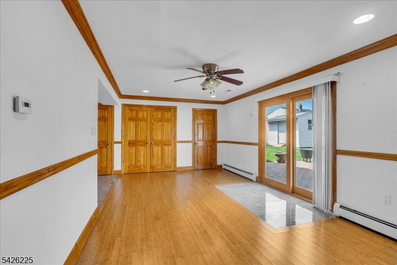 95 Calvert Avenue East Edison, NJ 08820 - Photo 20 of 45