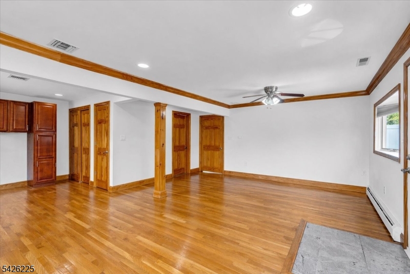 95 Calvert Avenue East Edison, NJ 08820 - Photo 25 of 45