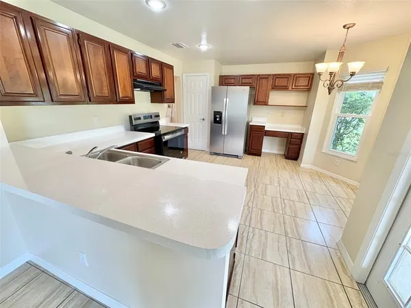 $2,895 | 2813 Rolling Broak Drive, Orlando, FL 32837