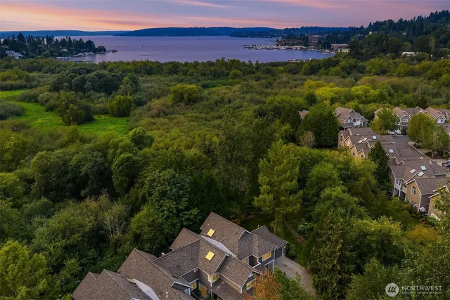 $1,250,000 | 10012 Northeast 37th Court, Kirkland, WA 98033