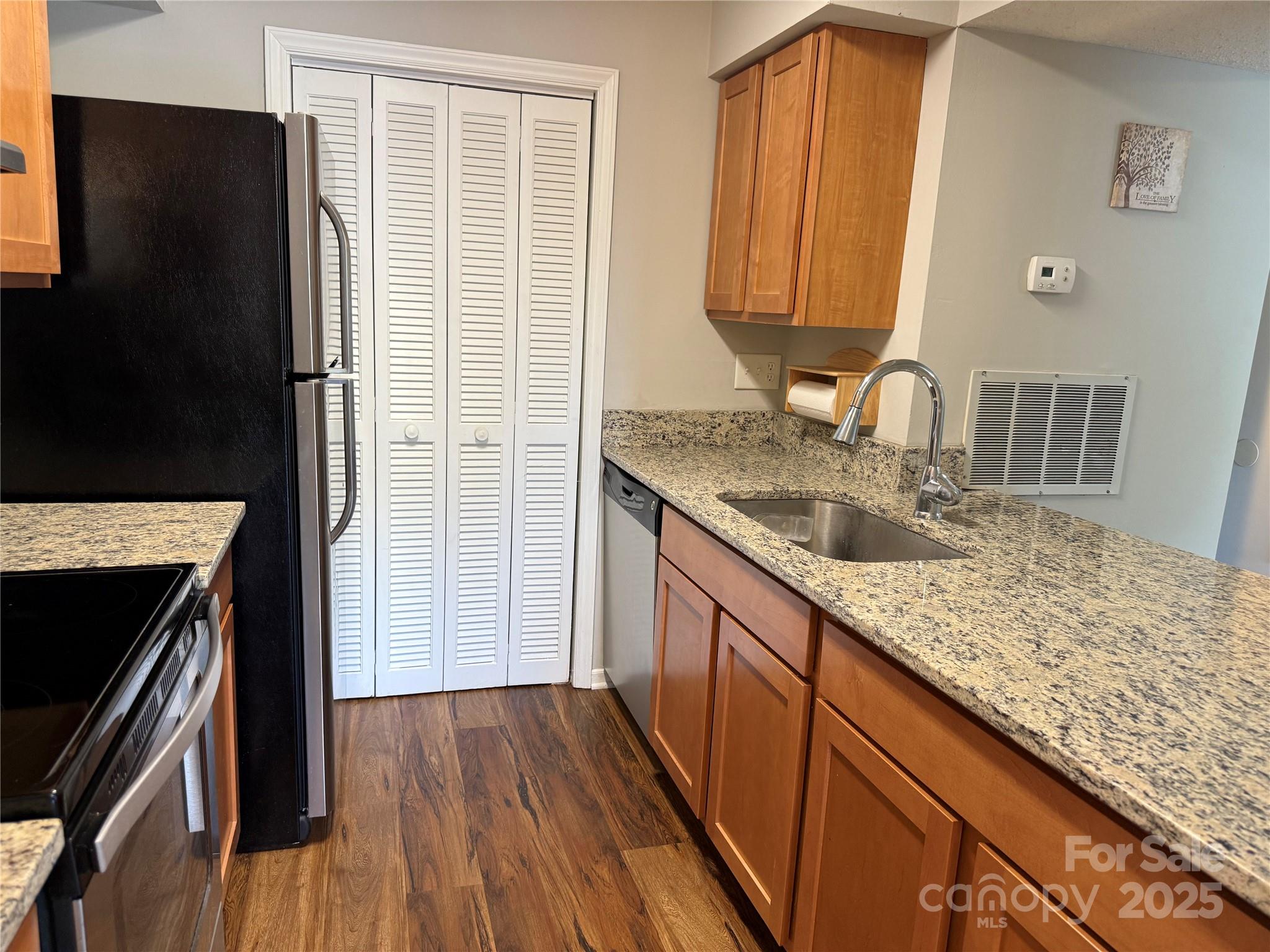 11121 Harrowfield Road Charlotte, NC 28226 - Photo 7 of 20 Gallery Image 7