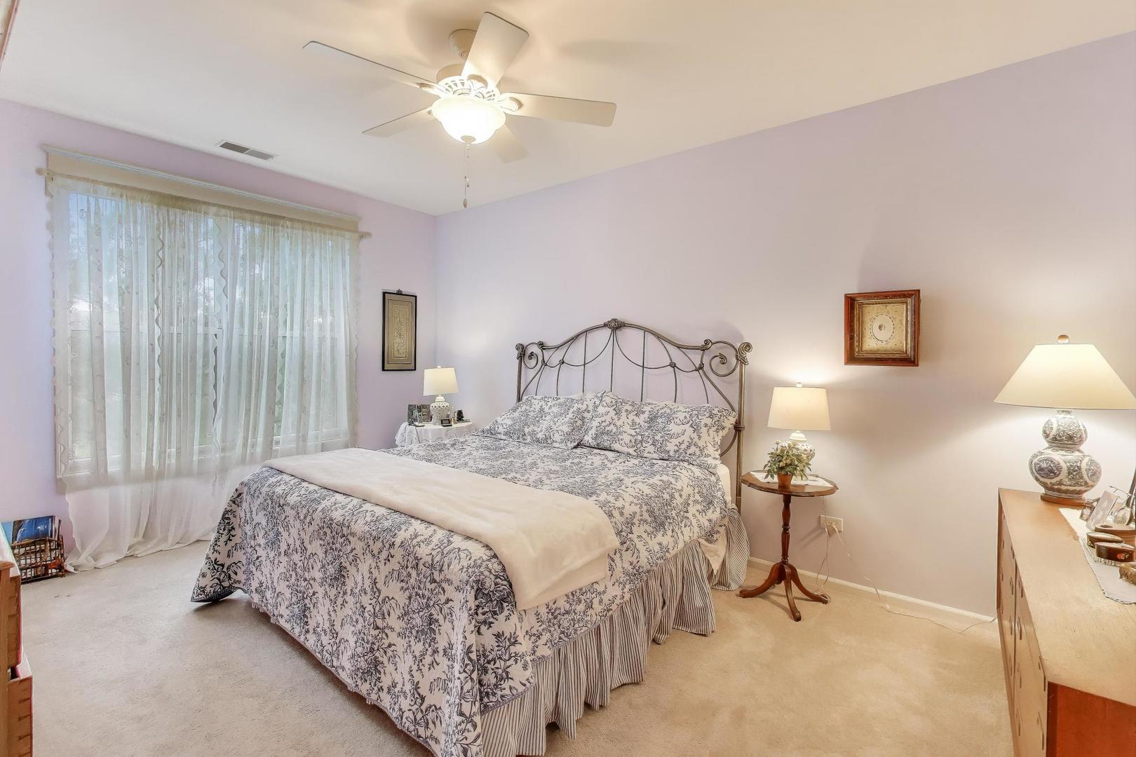 1950 Farnsworth Lane, Unit 202 Northbrook, IL 60062 - Photo 16 of 35