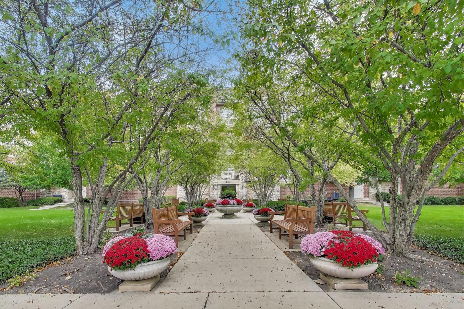 1950 Farnsworth Lane, Unit 202 Northbrook, IL 60062 - Photo 31 of 35