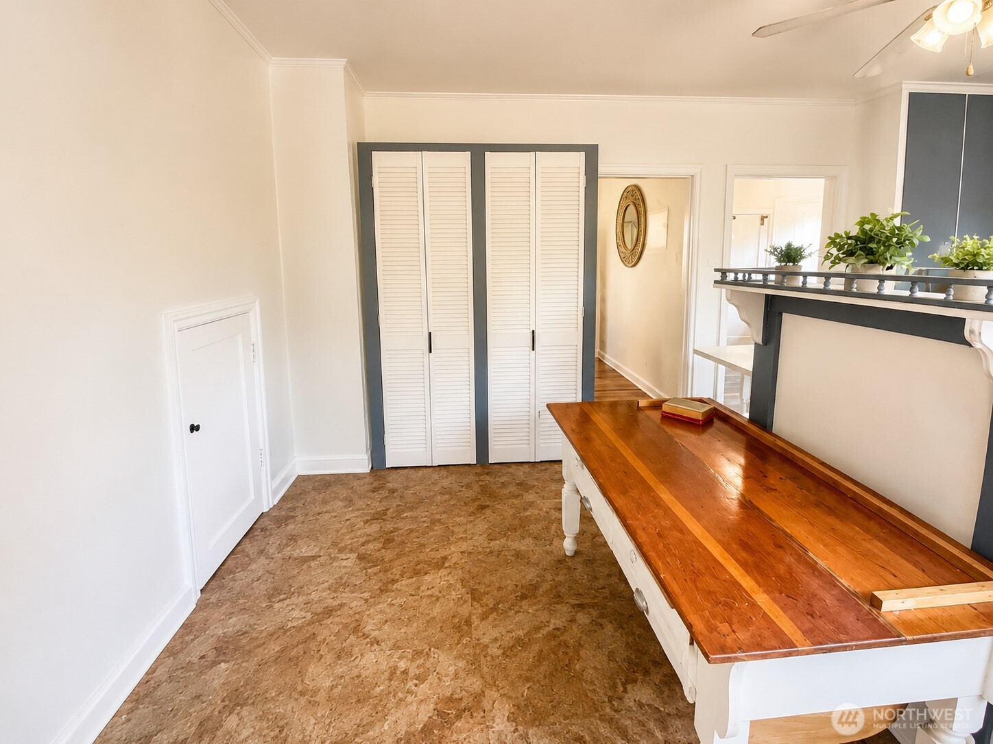 2154 Cranberry Road Grayland, WA 98547 - Photo 10 of 38 a living room with a bed