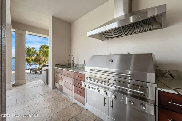 $4,000,000 | 6275 N Highway, Melbourne, FL 32940