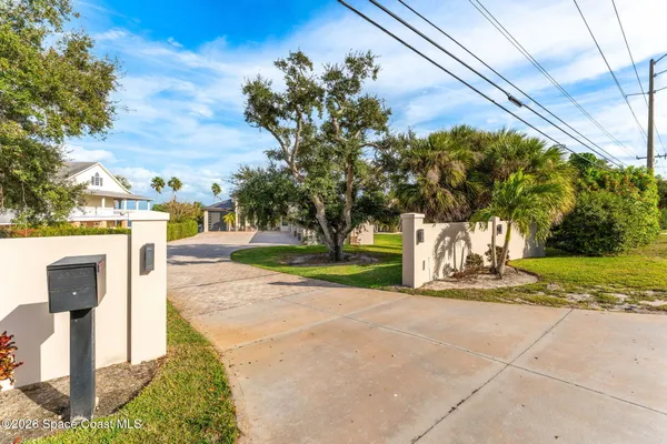 $4,000,000 | 6275 N Highway, Melbourne, FL 32940