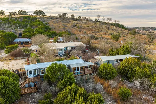 $289,500 | 152 Henderson Branch Road West, Ingram, TX 78025