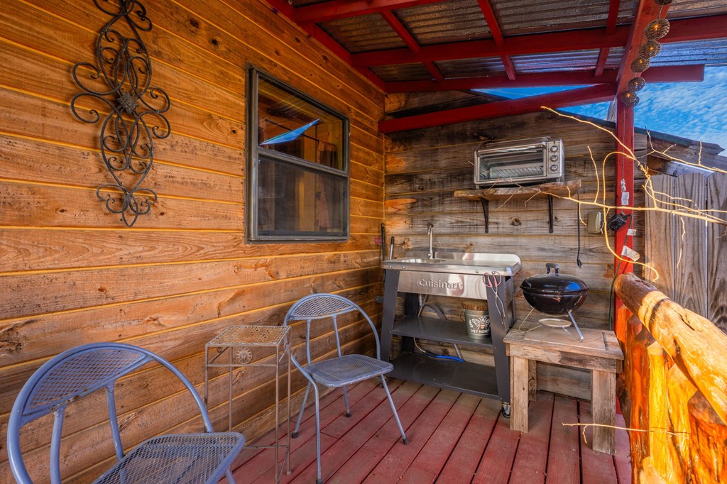 152 Henderson Branch Road West Ingram, TX 78025 - Photo 45 of 47 a view of entryway with wooden floor