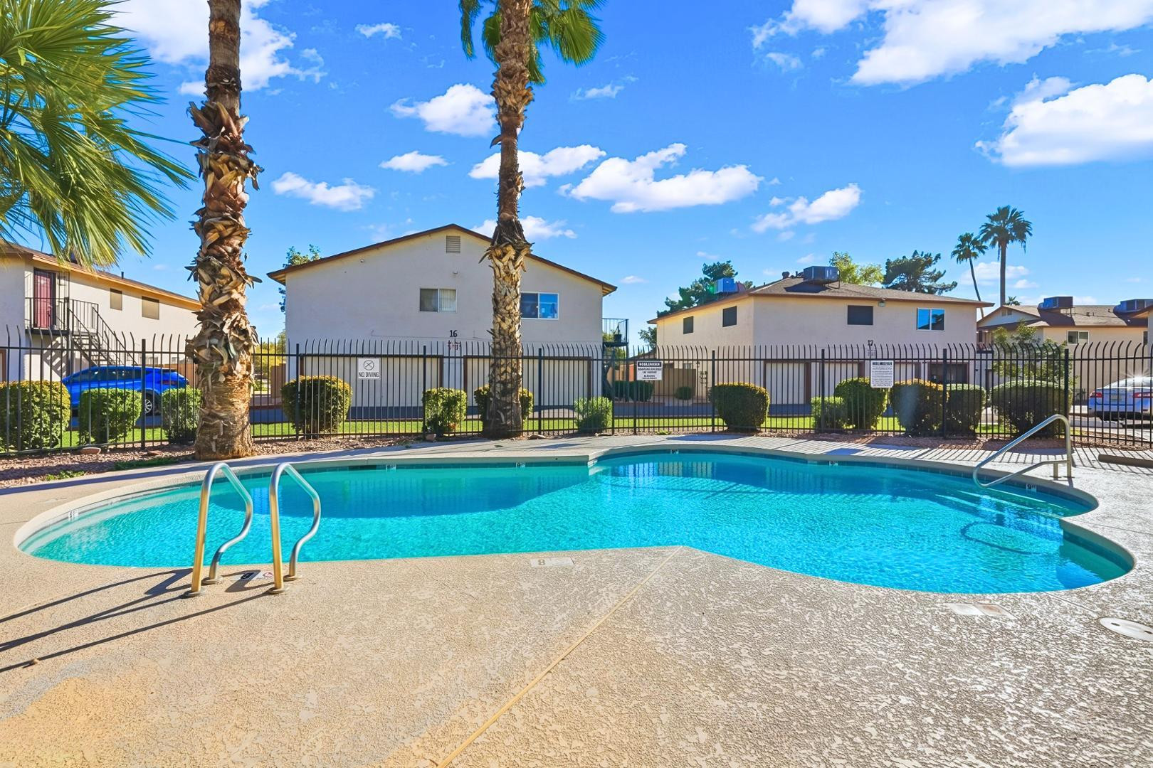 860 East Brown Road, Unit 22 Mesa, AZ 85203 - Photo 2 of 13 Photo #2
