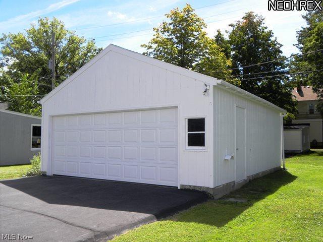 4018 Rosemond Road Cleveland Heights, OH 44121 - Photo 22 of 25 2 car detached garage with new garage door.