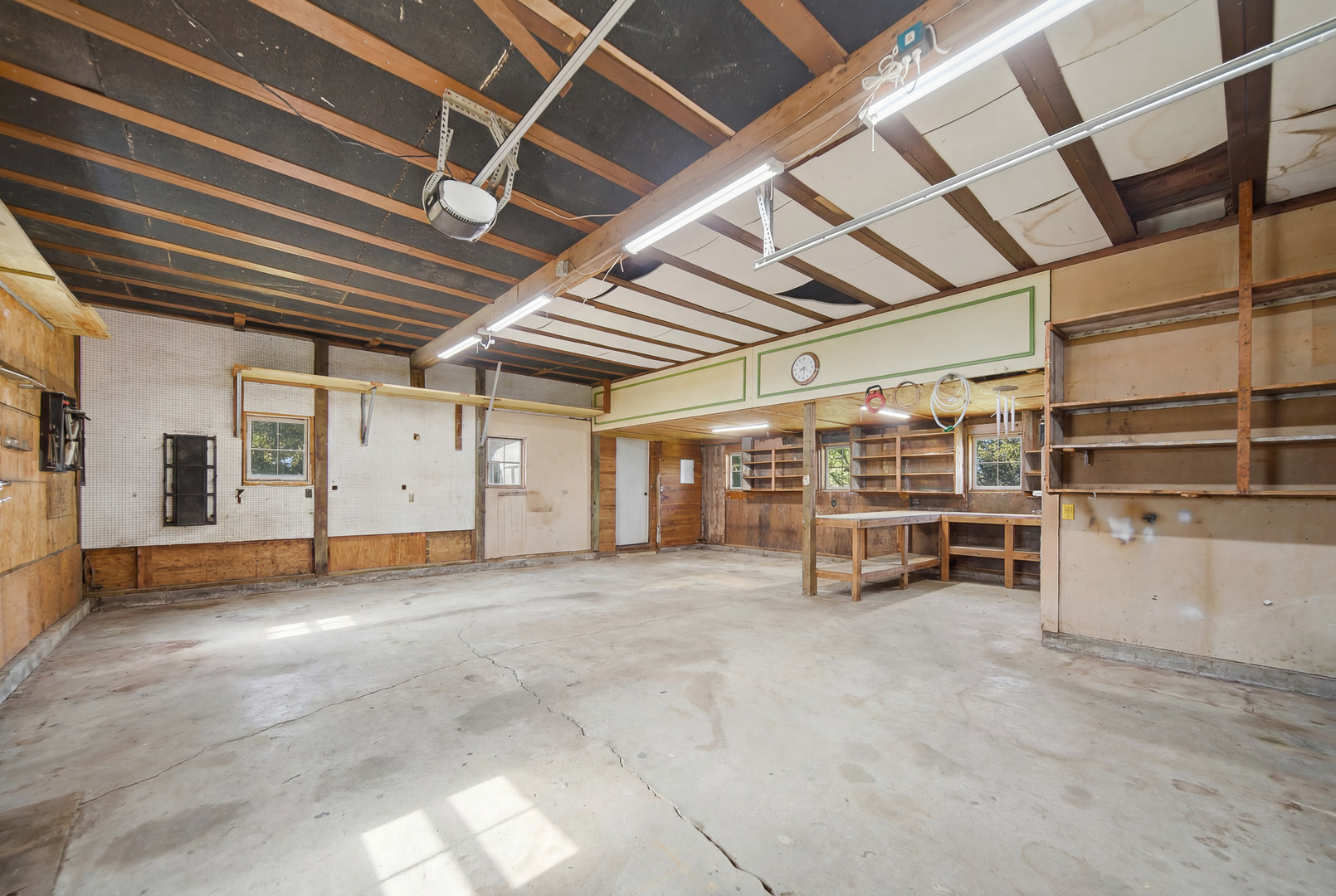 31040 Penrose Road Sterling, IL 61081 - Photo 27 of 32 Gallery Image 27