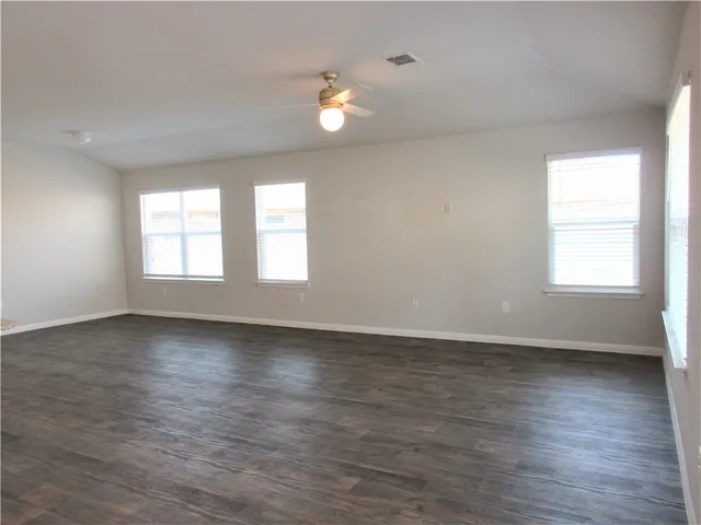 $1,995 | 10913 Gonzales Ranger Pass, Austin, TX 78754