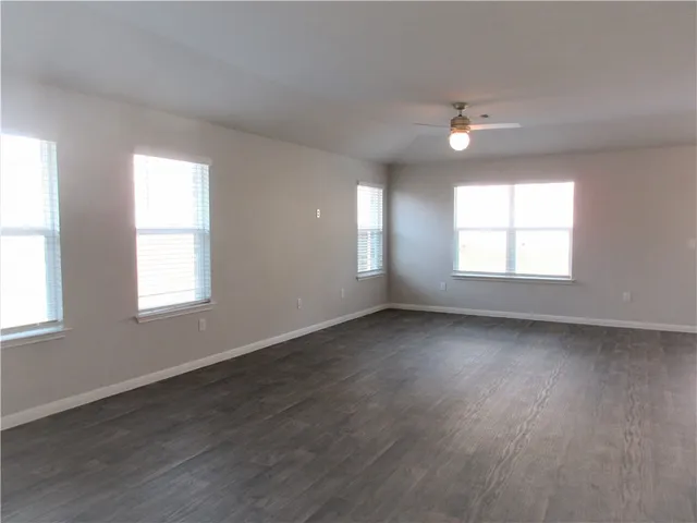 $2,100 | 10913 Gonzales Ranger Pass, Austin, TX 78754