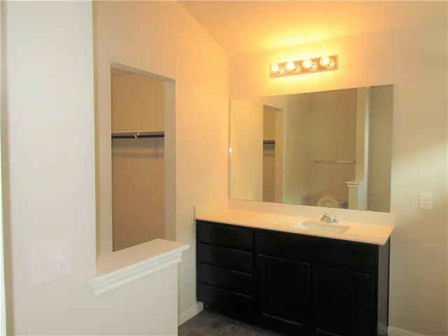 $2,100 | 10913 Gonzales Ranger Pass, Austin, TX 78754