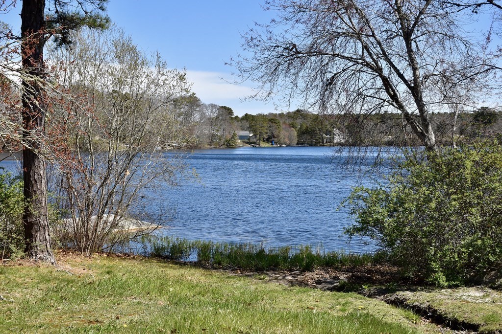 2 Maple Street Bourne, MA 02532 - Photo 13 of 14