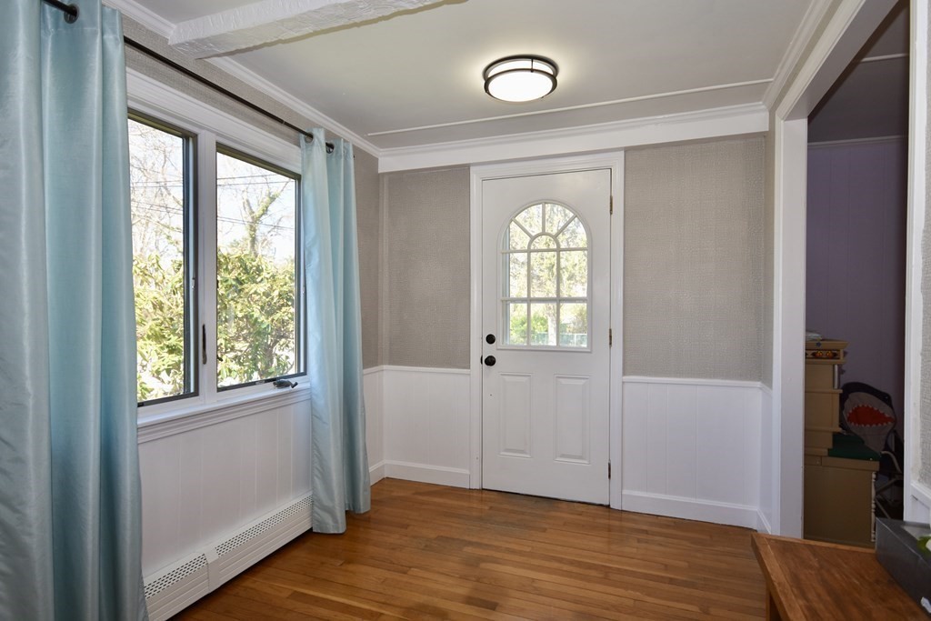 2 Maple Street Bourne, MA 02532 - Photo 6 of 14