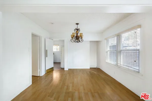 $2,750 | 333 West 70th Street, Los Angeles, CA 90003