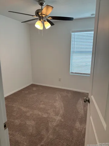 $1,575 | 1830 Stonechat, New Braunfels, TX 78130