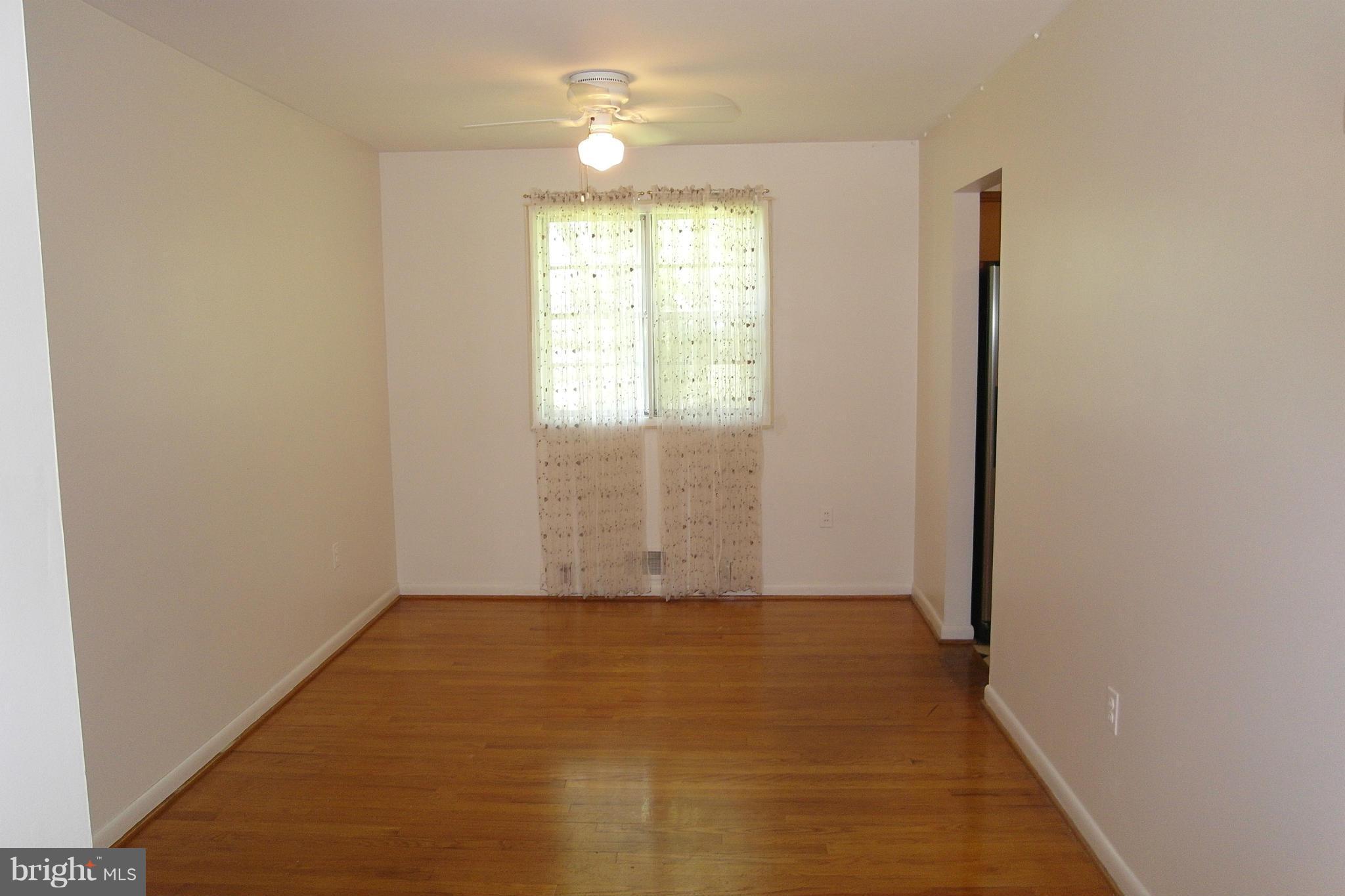 6757 Ransome Drive Baltimore, MD 21207 - Photo 4 of 18 Dining Room