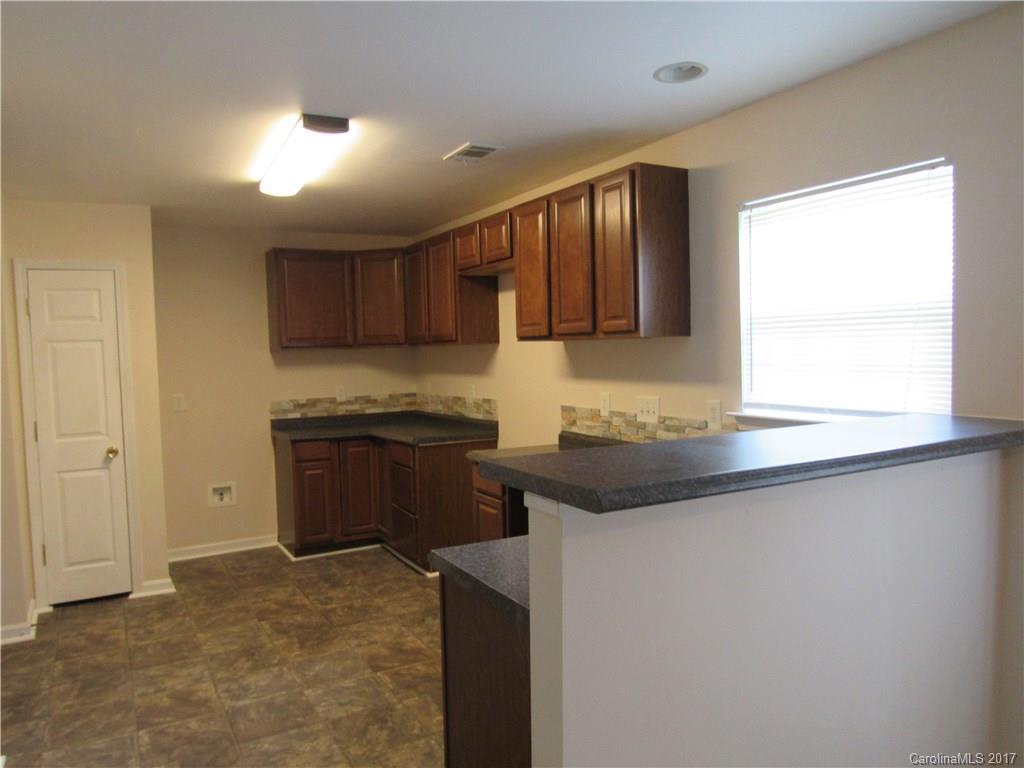 1604 Flagsworth Road, Unit 224 Clover, SC 29710 - Photo 8 of 17 Gallery Image 8