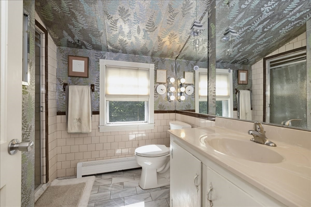 69 Hall Street Dunstable, MA 01827 - Photo 27 of 40