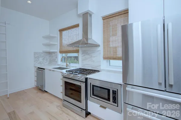 $3,200 | 2737 Shenandoah Avenue, Charlotte, NC 28205