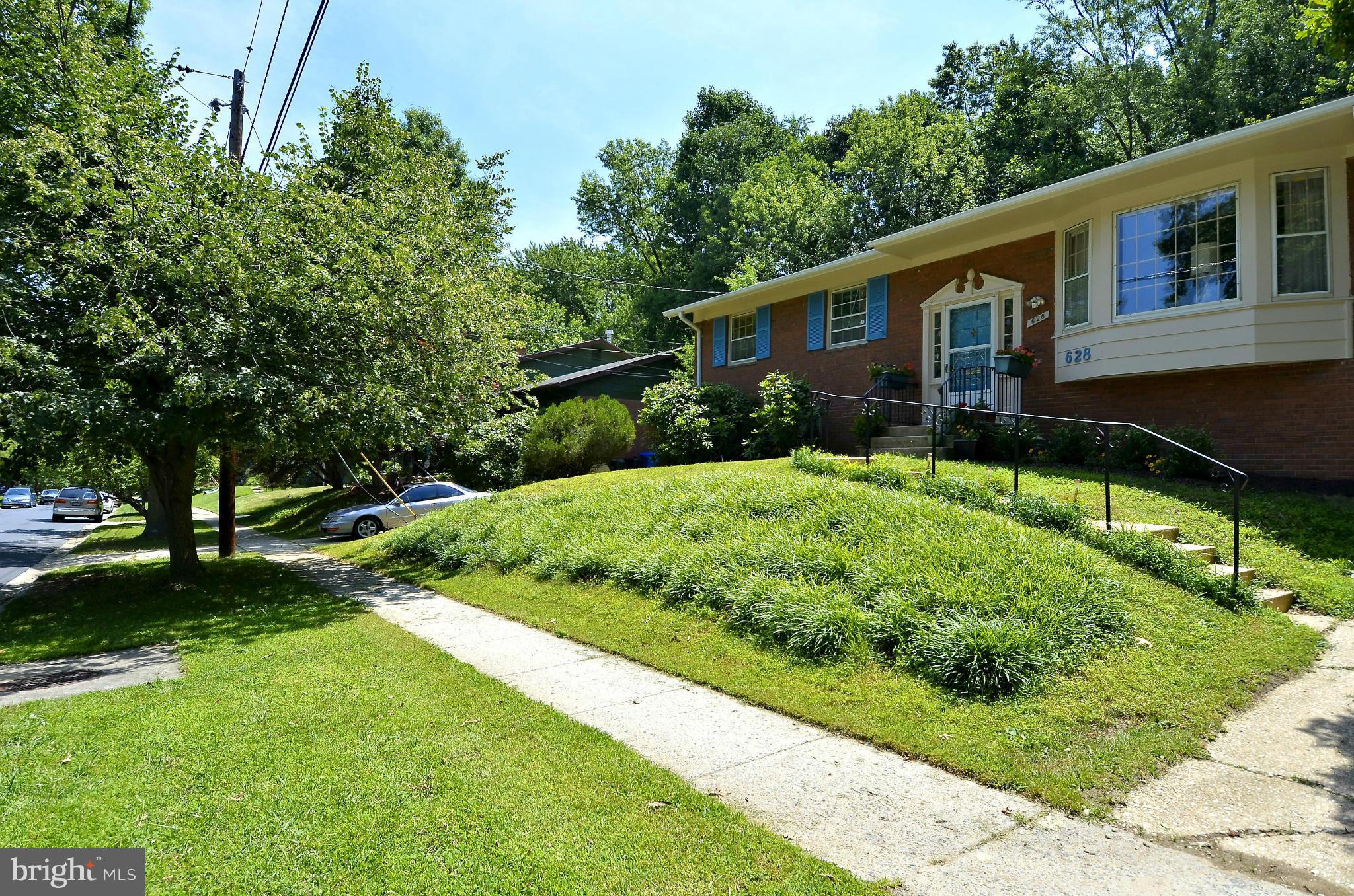 Exterior (Front)