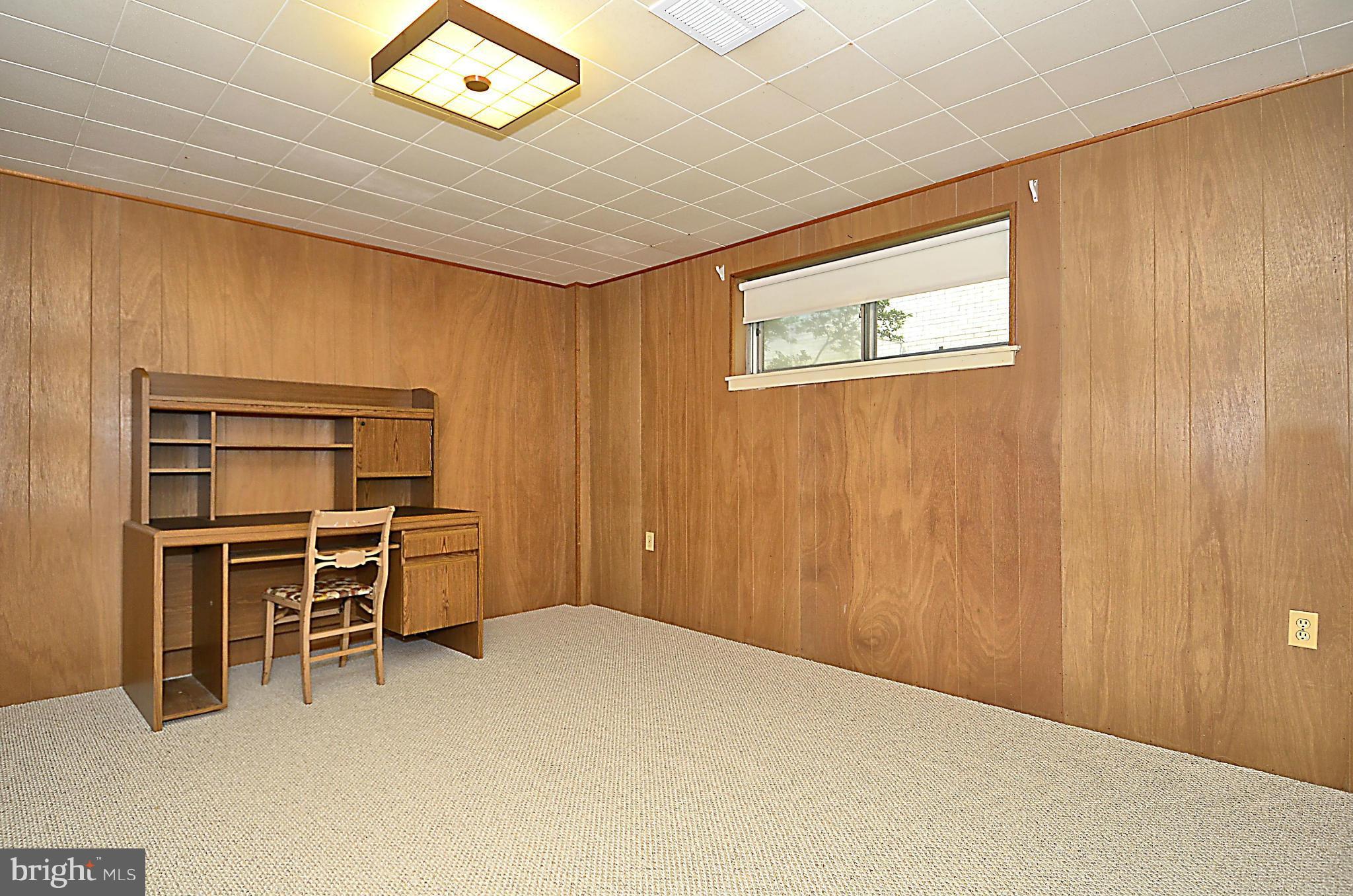 628 Kenbrook Drive Silver Spring, MD 20902 - Photo 23 of 30 Bedroom 4