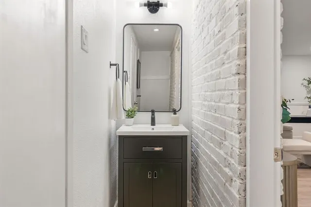 $440,000 | 3528 South Hampton Road, Dallas, TX 75224