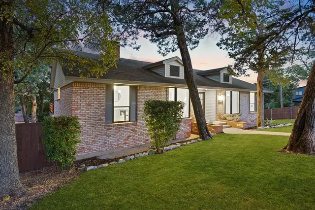 $440,000 | 3528 South Hampton Road, Dallas, TX 75224