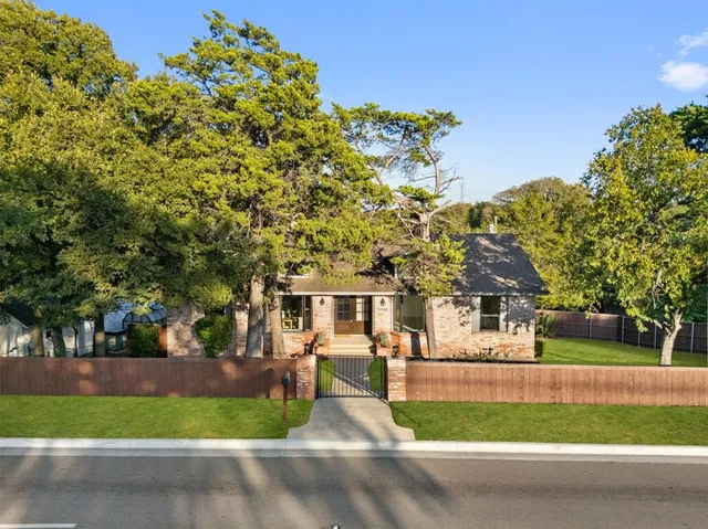 $440,000 | 3528 South Hampton Road, Dallas, TX 75224