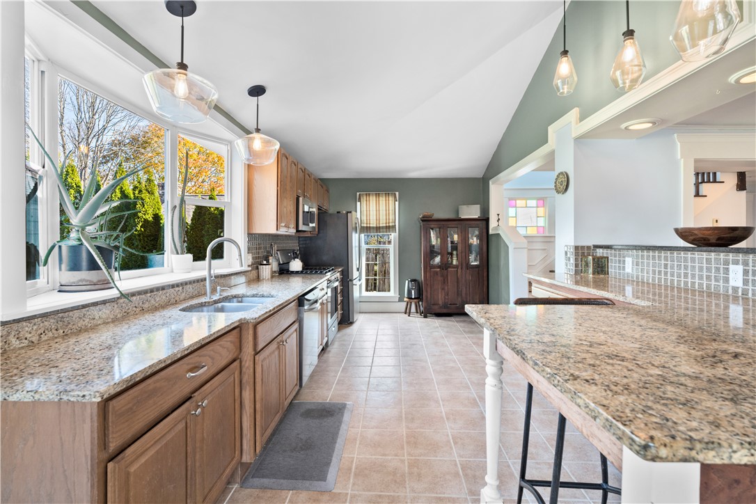 23 Pierce Street Westerly, RI 02891 - Photo 14 of 33 Gallery Image 14