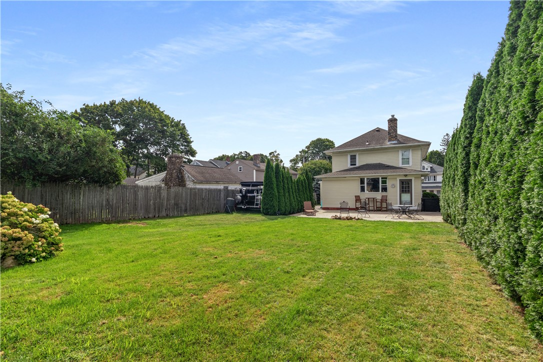 23 Pierce Street Westerly, RI 02891 - Photo 30 of 33 Gallery Image 30