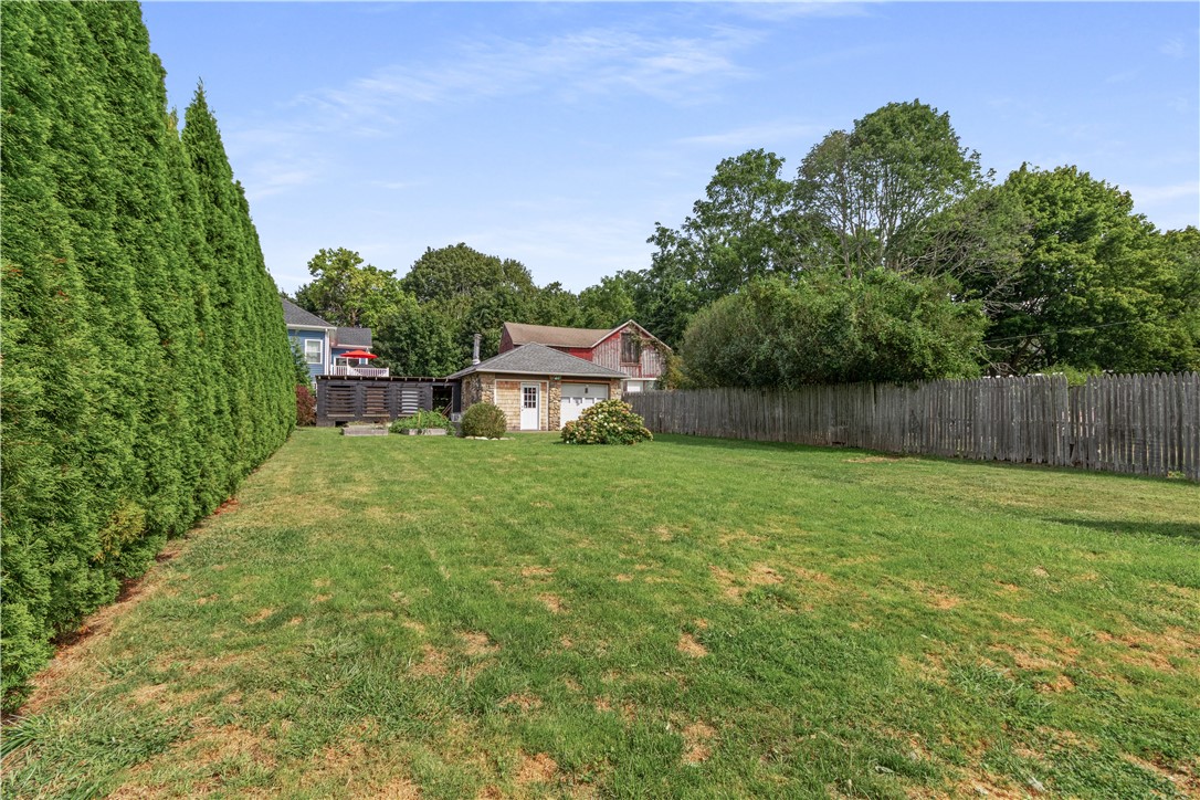 23 Pierce Street Westerly, RI 02891 - Photo 31 of 33 Gallery Image 31