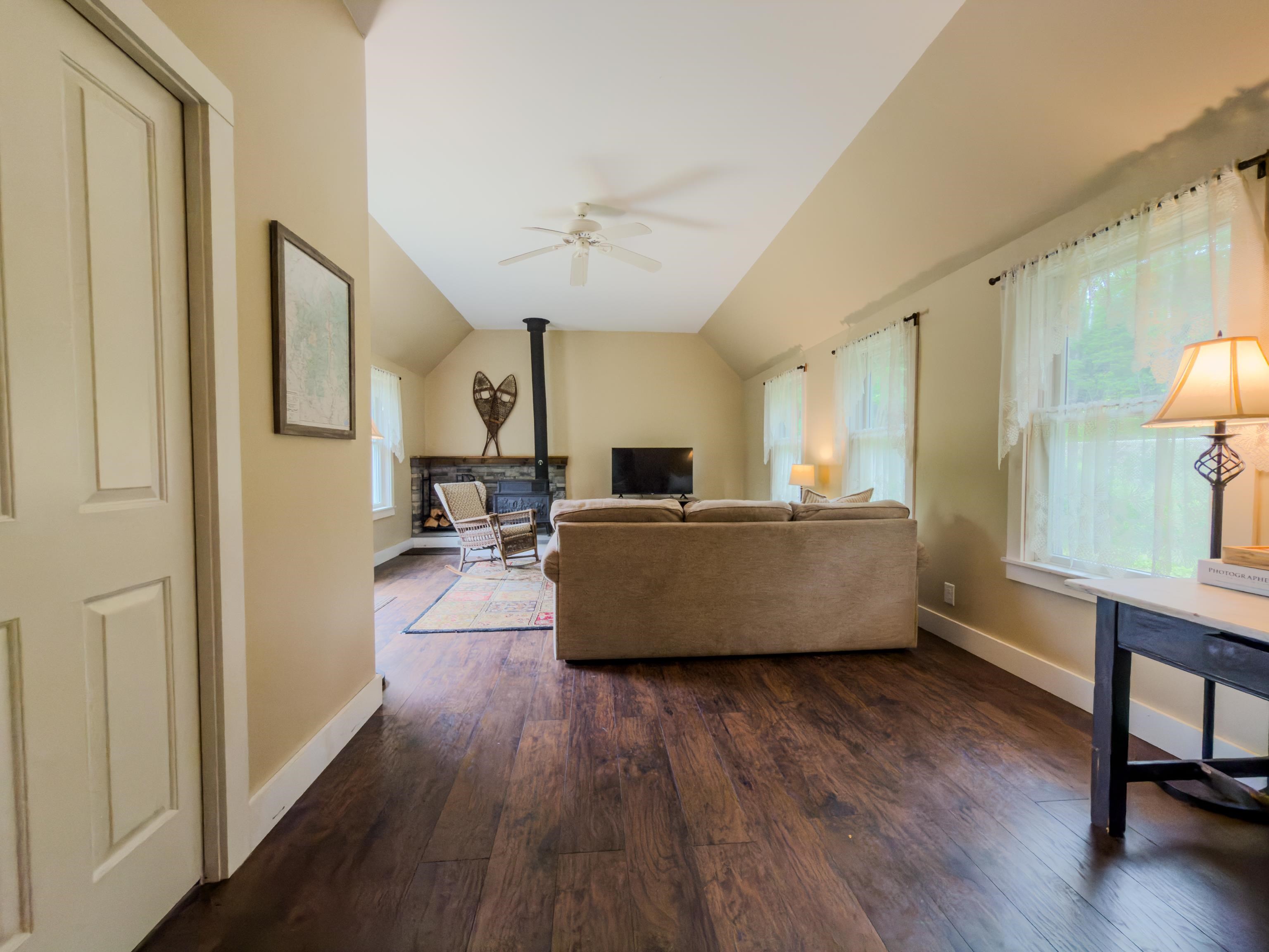 391 Bradley Hill Road Bath, NH 03740 - Photo 15 of 57