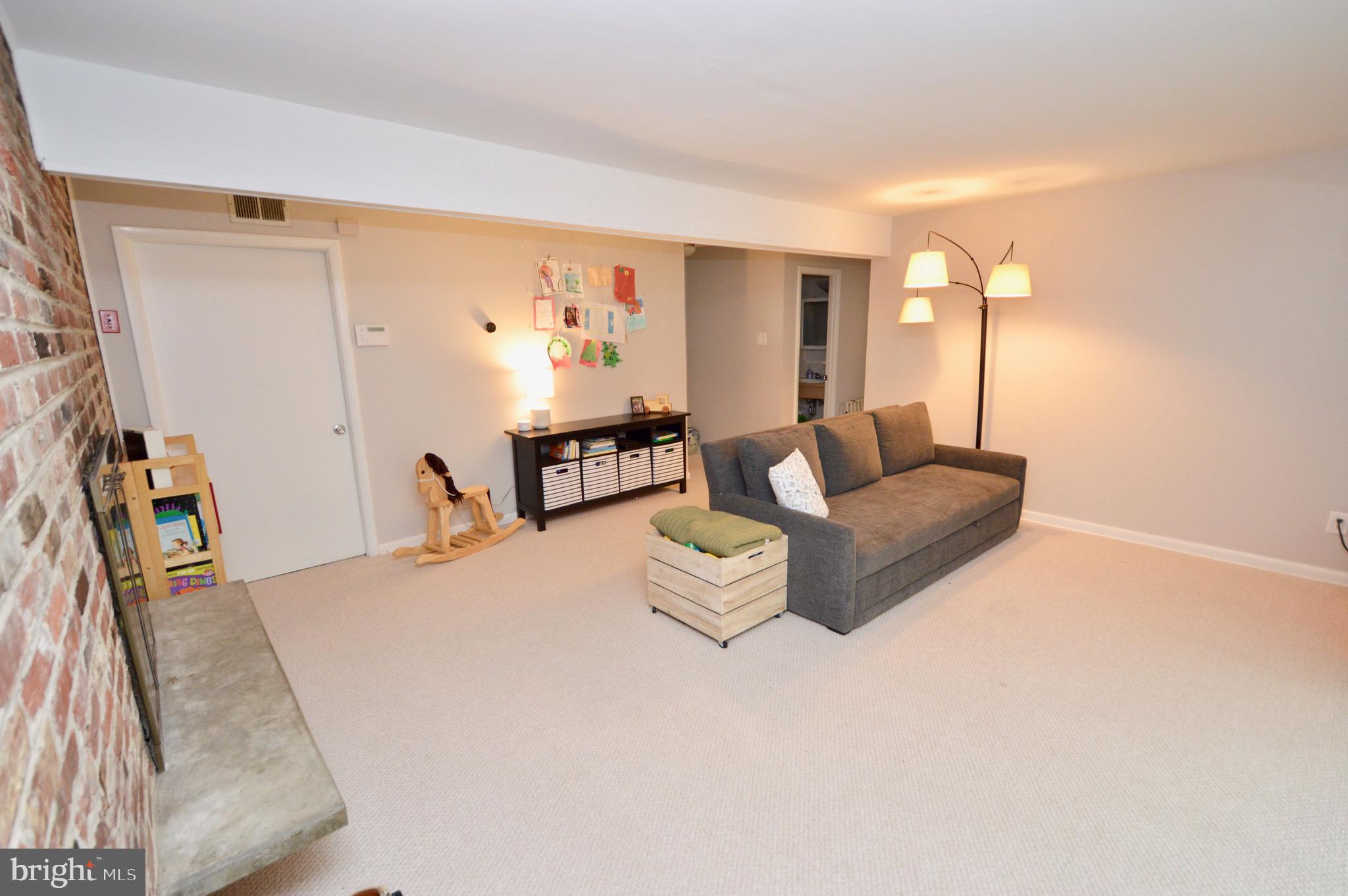 417 Oak Valley Road Media, PA 19063 - Photo 13 of 19 Family Room