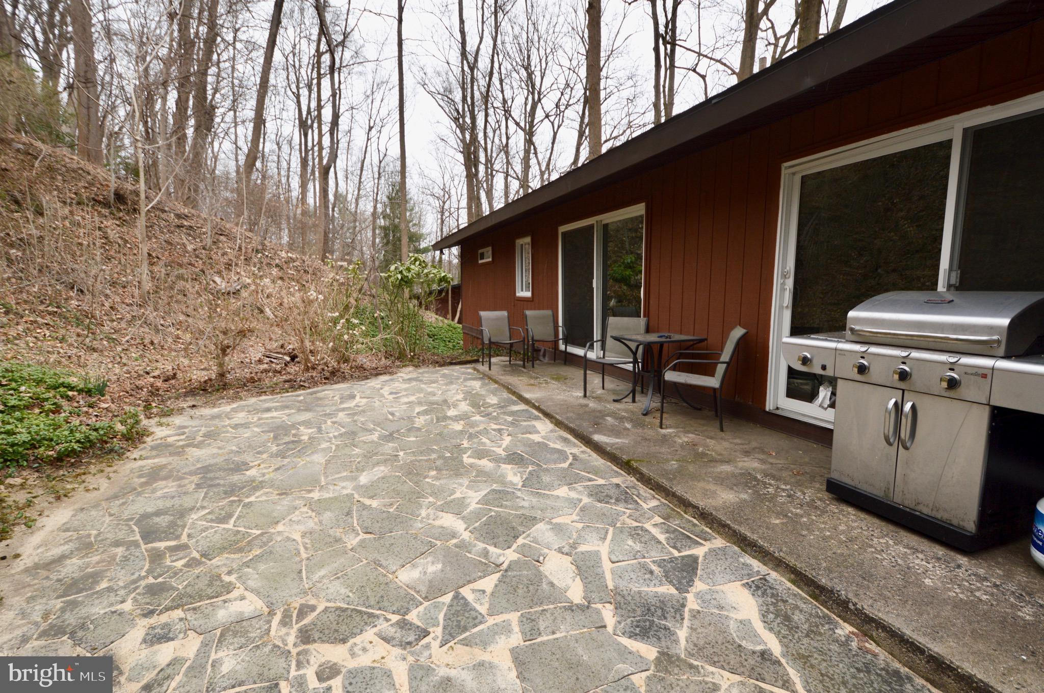 417 Oak Valley Road Media, PA 19063 - Photo 18 of 19 Back Patio