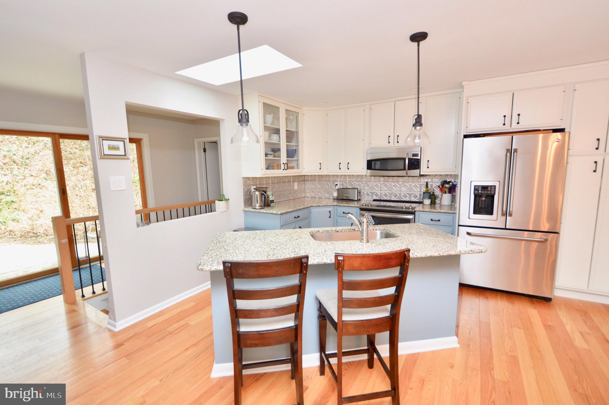 417 Oak Valley Road Media, PA 19063 - Photo 5 of 19 Kitchen